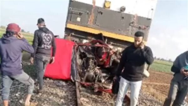 قطار الفيوم يدهس