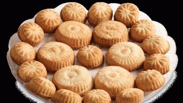 كعك سادة بالسمسم