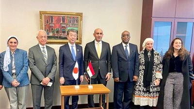 وزير التعليم يلتقي رئيس لجنة التعليم الياباني لمناقشة تعزيز العلاقات في مجال تطوير التعليم قبل الجامعي