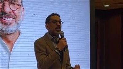 الدكتور محمد عماد طبيب الأسنان الشهير: يجب أن يكون كلام الطبيب غير مقلق للمريض 