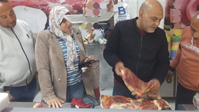 ضبط 200 كجم دواجن وأسماك غير صالحة للاستهلاك الآدمي في المنوفية 