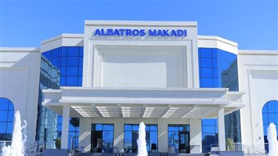 أبو علي ووزير السياحة يفتتحان فندق الباتروس مكادي بالغردقة اليوم.. صور