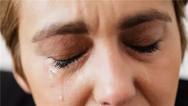 اذا مات طفل صغير