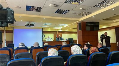 دمج المياه العذبة في الاقتصاد الأزرق.. أبرز توصيات الملتقى العلمي الأول لشعبة المياه العذبة والبحيرات بالقومي لعلوم البحار