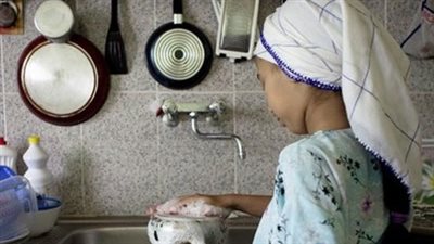 لضمان كرامة العاملات.. برلمانية تتقدم بمشروع قانون لتنظيم عمل الخدمة المنزلية