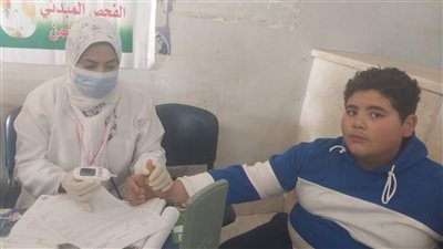 قافلة طبية بـ دنديط تخدم أكثر من 1300 مواطن.. ومحافظ الدقهلية يشيد بالإقبال