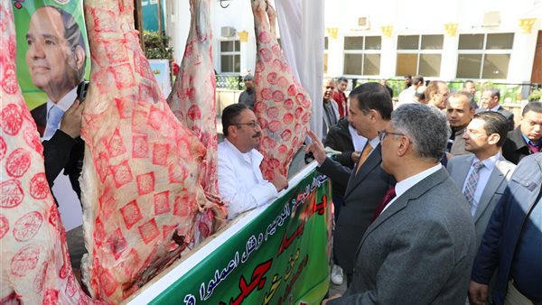 الزراعة تفتتح معارض