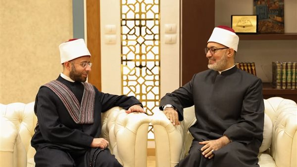 الدكتور أسامة الأزهري