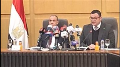 وزير الإسكان: طرح 35 ألف وحدة سكنية لمتوسطي الدخل أبريل المقبل