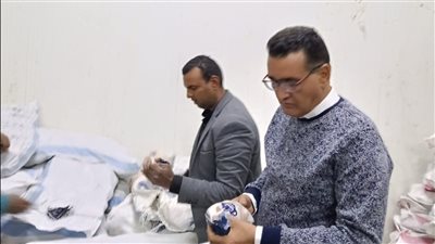 ضبط 3 أطنان دواجن فاسدة قبل وصولها للمستهلكين بالأقصر