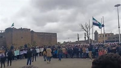 سوريا حرة.. السوريون ينتفضون ضد نتنياهو بعد تصريحاته المعادية | صور