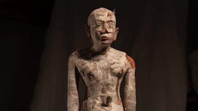 زاهي حواس: اتخاذ الإجراءات القانونية ضد المشاركين في حملة التشهير بشأن واقعة تمثال سقارة