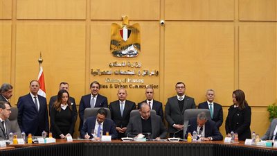 بنك مصر يوقع بروتوكولا لتيسير عمليات الدفع والتحصيل لمبادرة بيتك في مصر