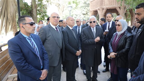 جانب من جولة محافظ