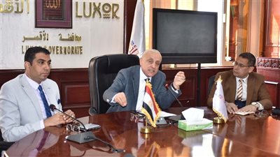 محافظ الأقصر: تكثيف التوعية لمكافحة العنف ضد الأطفال وحماية حقوقهم