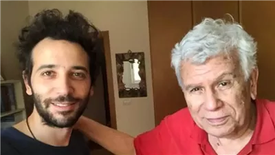 كريم قاسم يكشف موعد ومكان عزاء والده 