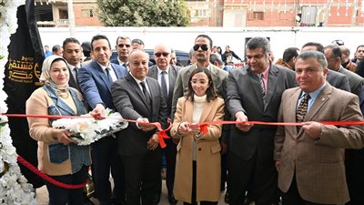 تخفيضات 30%.. محافظ البحيرة تفتتح المنفذ الثابت لجهاز مستقبل مصر بكوم حمادة