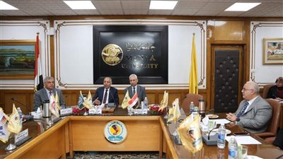 محافظ المنيا: تيسيرات لأصحاب السيارات البيك أب المشاركين في تطبيق منظومة الاستبدال