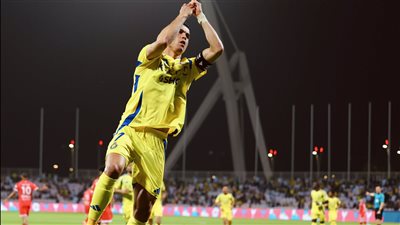 كريستيانو رونالدو لا يبالي لتسجيل الهدف رقم 1000 في مسيرته الكروية