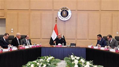 كامل الوزير يوجه بإعداد دراسة تفصيلية لإشراف هيئة التنمية الصناعية على مصانع مستحضرات التجميل