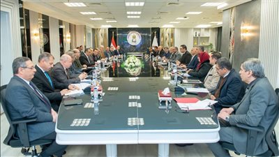 وزيرا الإنتاج الحربي والإسكان يتابعان الموقف التنفيذي للمشروعات الخاصة بمبادرة حياة كريمة