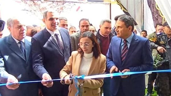 افتتاح معرض أهلا