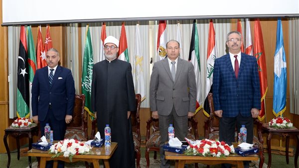 جامعة المنصورة تستقبل