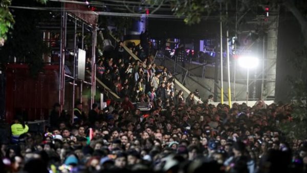 زحام مع انقطاع الكهرباء