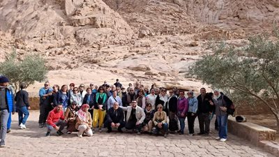 بعد تحسن الأحوال الجوية.. 565 سائحا وزائرا اليوم بمدينة سانت كاترين