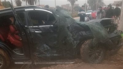 نجاة شاب سقط بسيارته الملاكي في ترعة بسوهاج | صور