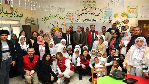 زيارة لإحدى المدارس