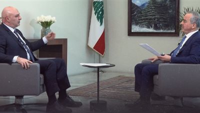 يهوى الصيد والغطس وأغاني فيروز.. رئيس لبنان يتحدث لـ صحيفة الشرق الأوسط 