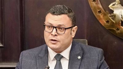 وزير الإسكان يوجه بالالتزام بمواعيد تسليم الوحدات المتبقية من كمبوند مزارين بالعلمين الجديدة