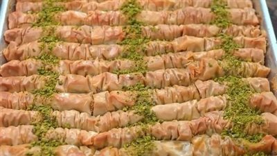 طريقة عمل الجلاش الحلو صوابع السادة.. أسهل بقلاوة بدون أخطاء