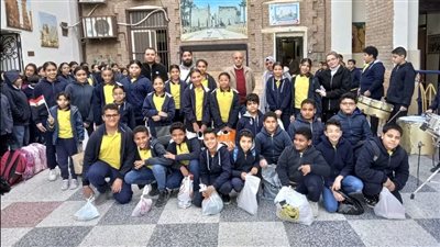 فرّحهم.. مبادرة إنسانية من تلاميذ مدرسة بالأقصر في رمضان والصوم الكبير