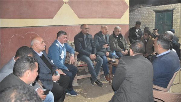 محافظ الأقصر ومكتب