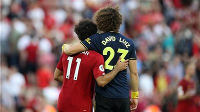 محمد صلاح: ديفيد لويز كان بمثابة الأخ الأكبر لي.. وأحلم بالفوز بالدوري الإنجليزي هذا الموسم