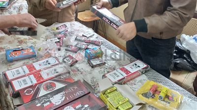 قبل عيد الفطر.. القبض على عامل بحوزته 3.5 مليون قطعة ألعاب نارية بالفيوم
