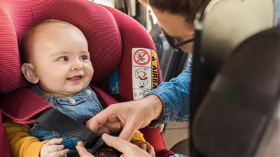 6 نصائح للحفاظ على سلامة الأطفال أثناء القيادة