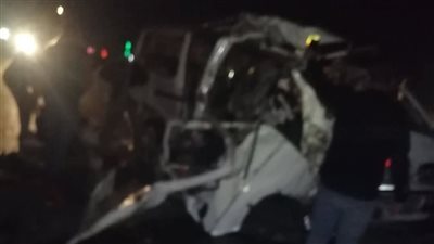 مصرع 4 أشخاص وإصابة 10 آخرين إثر حادث مروري في السويس