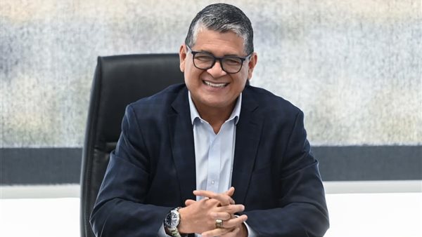  أوسكار رويز - رئيس