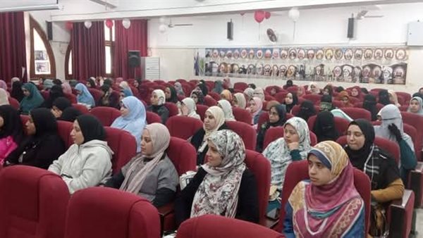  جانب من الندوة