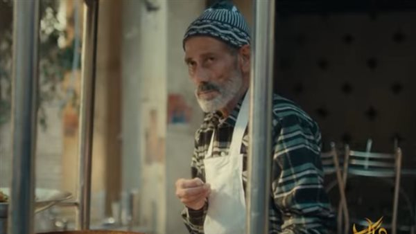 الفنان محمود عزب