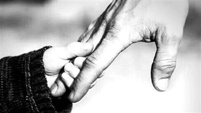 100 دعاء للأب والأم في رمضان.. أدعية جميلة للبِر بالوالدين في حياتهما وبعد مماتهما