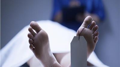 اكتئبت بعد ترك العمل لرعاية أطفالها.. زوجة مدير شركة سياحية تُنهي حياتها بالمعادي