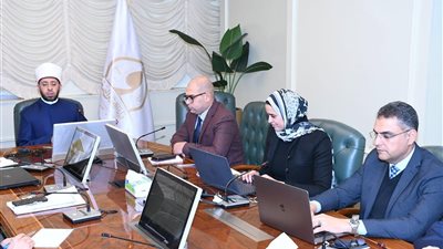 أسامة الأزهري يعقد اجتماعًا موسَّعا لمتابعة إجراءات إطلاق منصة الأوقاف الرقمية