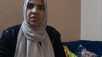 أم تستغيث لعلاج ابنها من مرض ضمور العضلات: محتاج علاج بـ 4 مليون جنيه| بث مباشر