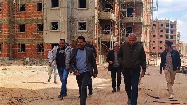 متابعة أعمال البناء