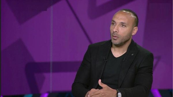  أيمن عبد العزيز