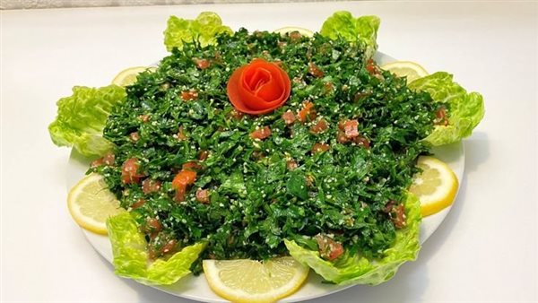 طريقة عمل التبولة مثل المطاعم.. زيني سفرة رمضان بسلطة حارقة للدهون